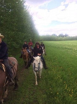 Dans mes débuts au Baluchon, en direction pour une formation ''Activité Cow-Boy dans l'âme''.